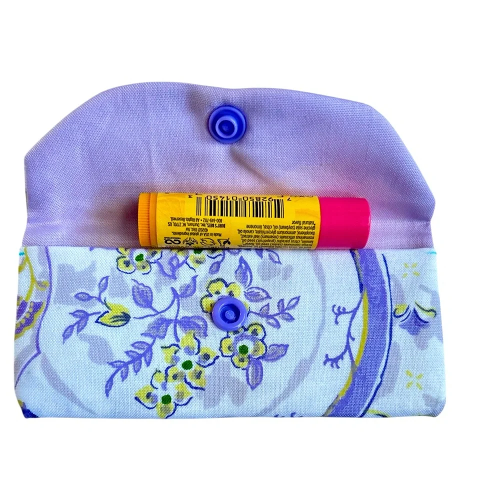 HAND CRAFTED Colorful Floral Fabric 100% Cotton Lipstick Cozy Pocket Holder - Picture 6 of 7